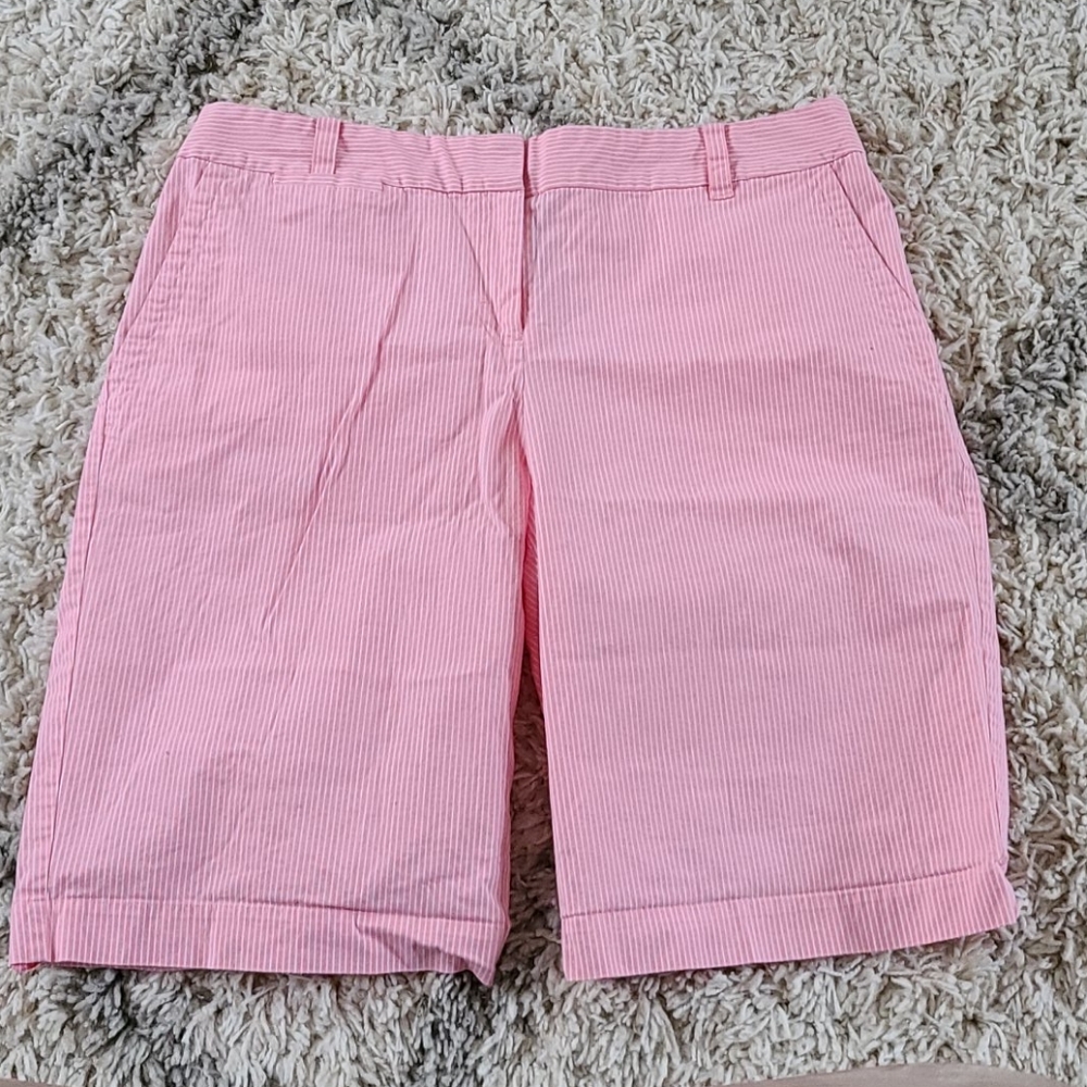 IZOD Stretch Ladies Pink Striped Shorts Size 10
